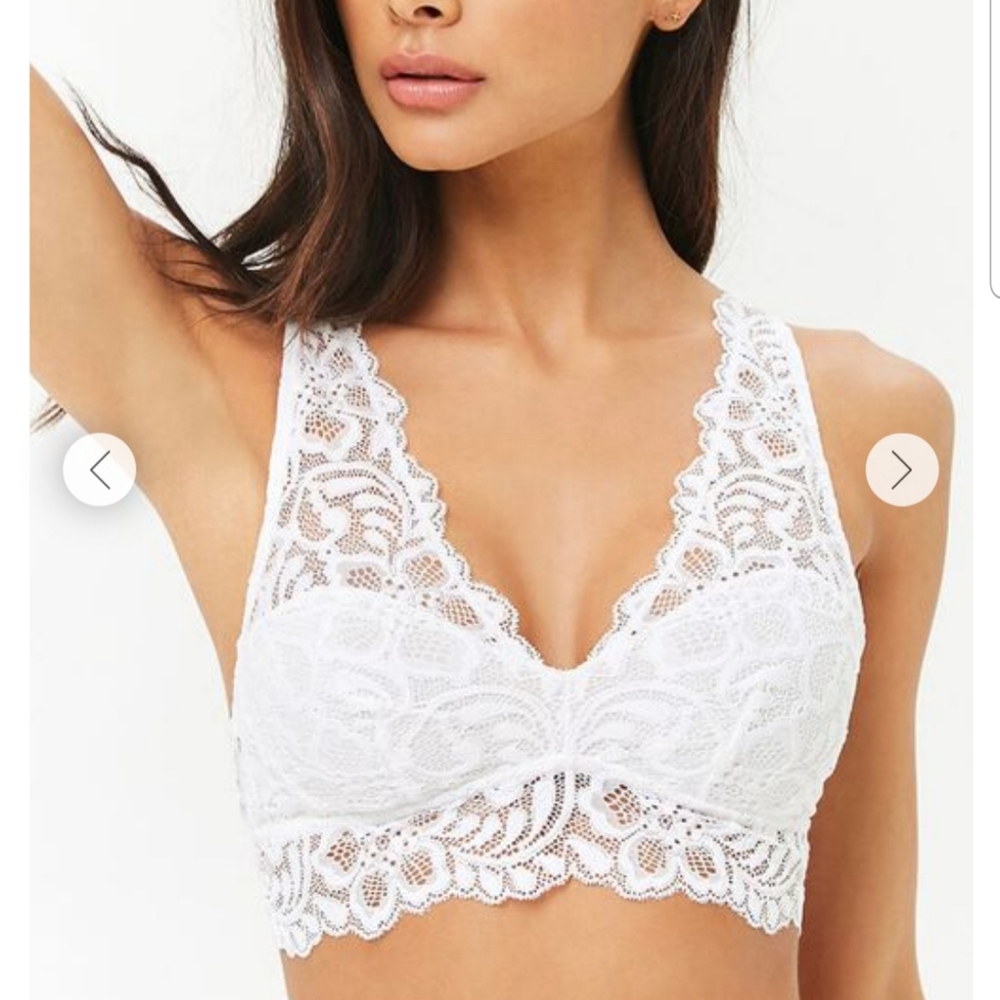 NWT Lace bralette (runs small)